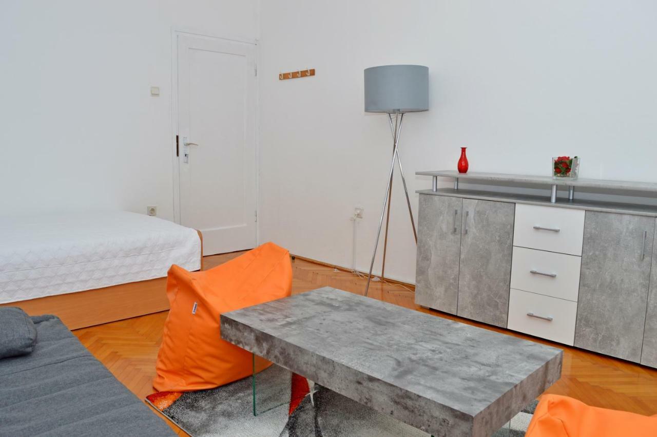 Braavos Apartment